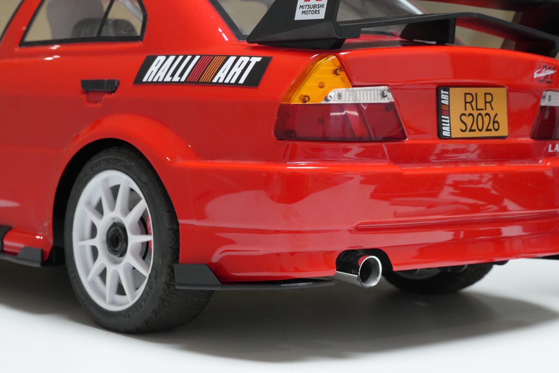 قطع ترقية لسيارة التحكم عن بعد - مراجعة 3D Printing Car وسعره