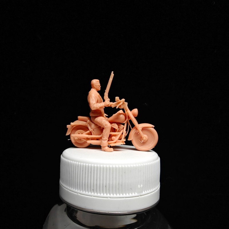 نموذج رجل دراجة نارية مصغر بمق - مراجعة 3D Printing Diecast Cars وسعره